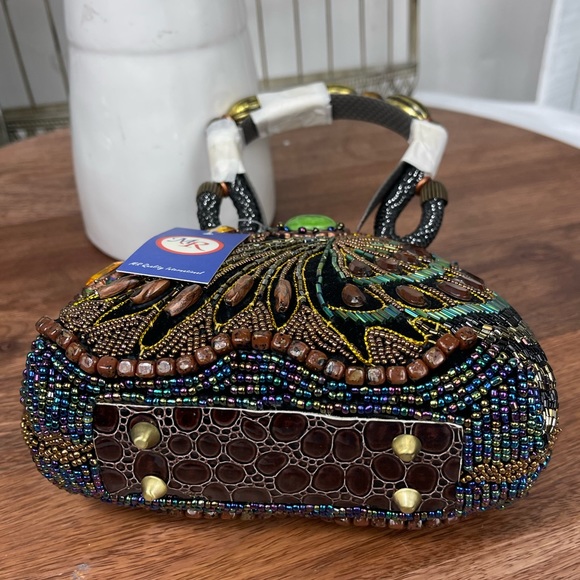 New.MR mini beaded clutch bag. - Picture 4 of 8